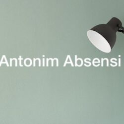 Antonim Absensi