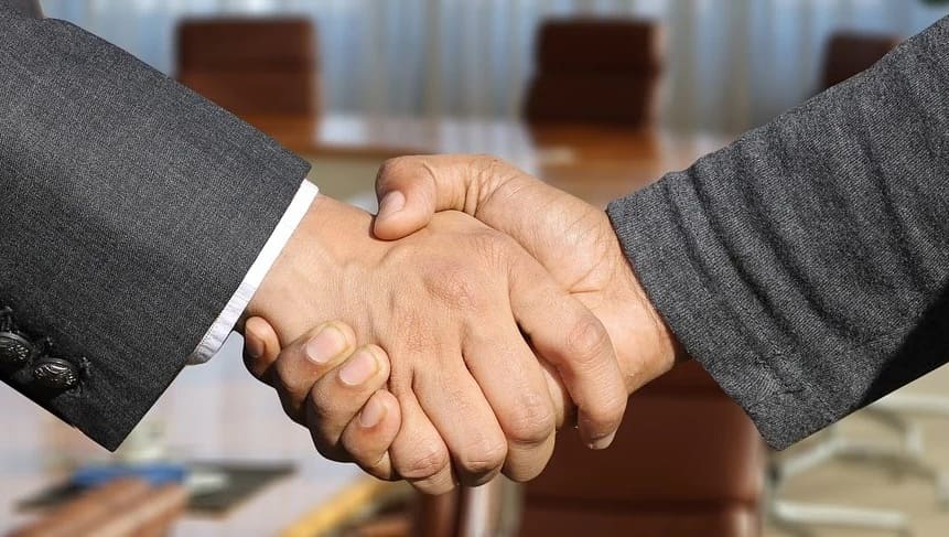 Jelaskan Tiga Bentuk Kerjasama Berdasarkan Pelaksanaannya Beserta Contohnya