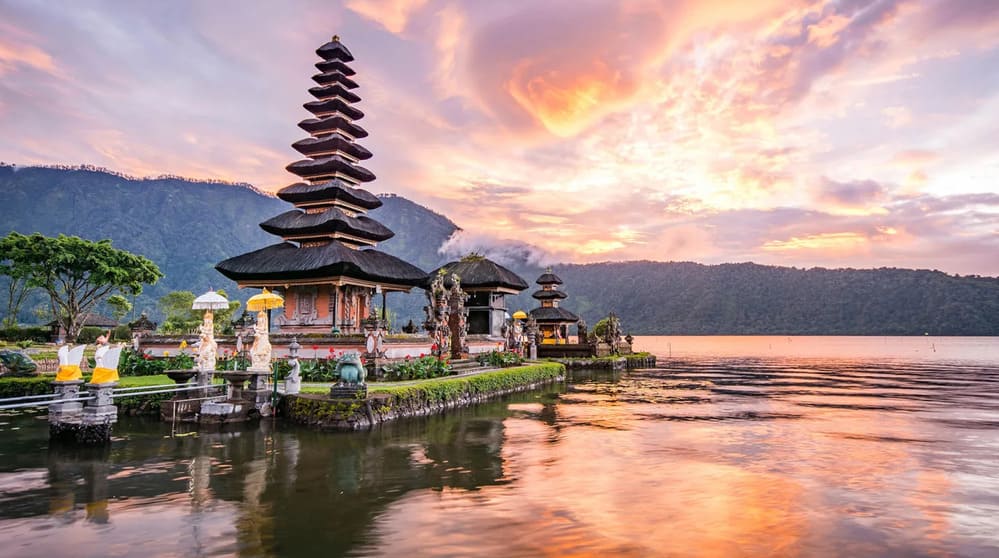 Blog Traveling sebagai Sumber Inspirasi Sebelum Merencanakan Liburan