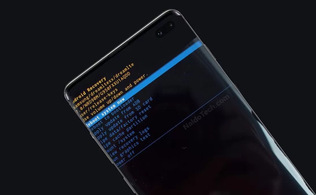 Penyebab HP Bootloop atau Stuck Logo dan Cara Mengatasinya